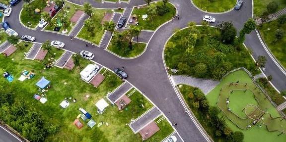 这里是重庆人打卡的地方，有山有水有美食，被称为网红城市后花园