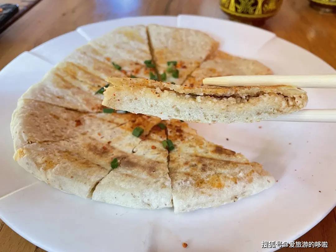 酥油茶、奶渣饼、牦牛酸奶,川西真的太太太好吃了! 酥油茶、奶渣饼、牦牛酸奶,川西真的太太太好吃了!