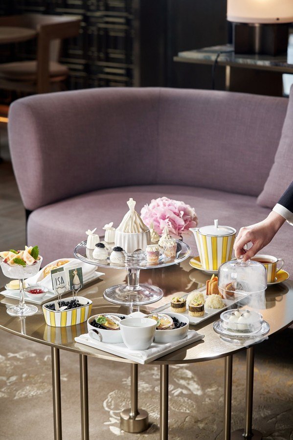 “轻纱慢拢”-深圳柏悦酒店XVeraWang联名主题下午茶