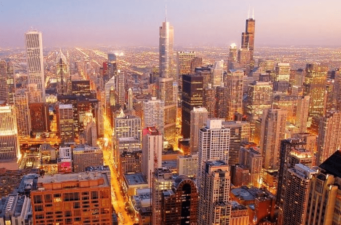 世界上最安全国家，晚上在外面吃烧烤练地摊，国外游客难以置信