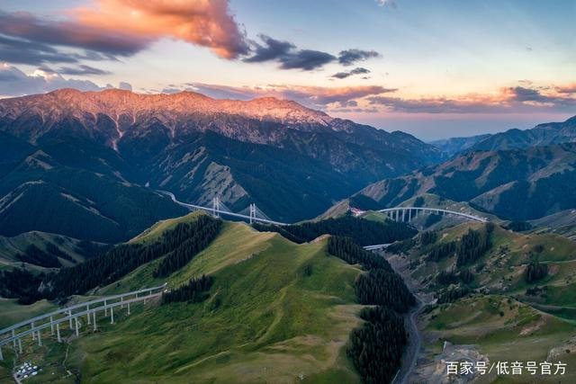 新疆热门旅游景点 果子沟景区旅游攻略 低音号导游