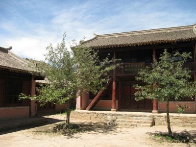 哈达铺会议旧址