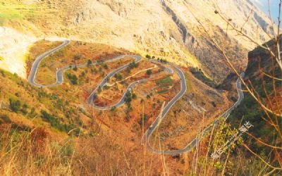 丽宁十八弯观景台